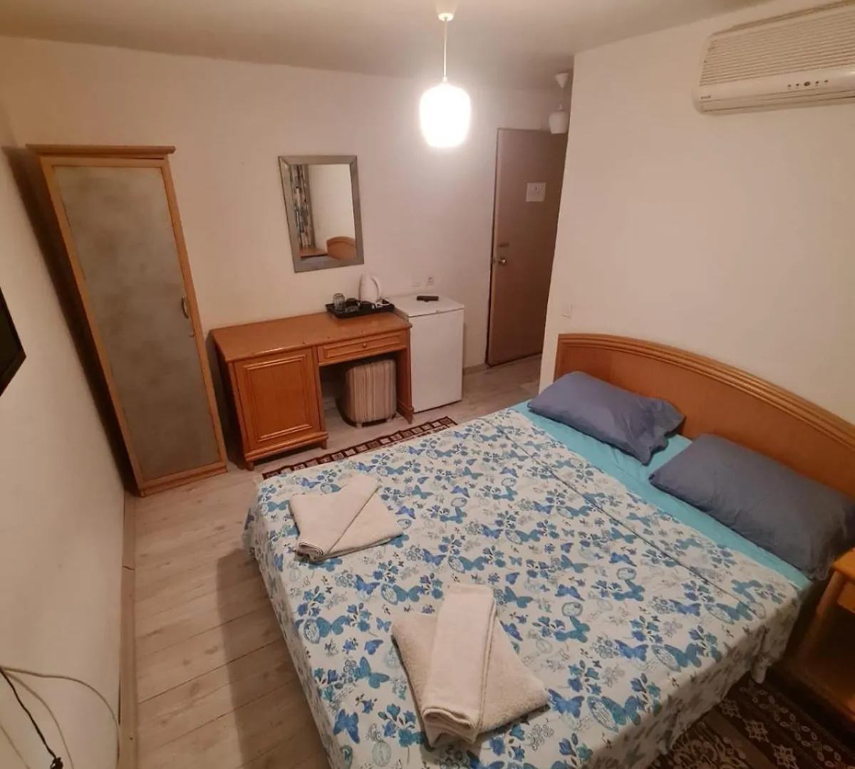 Oezmert Otel Antalya